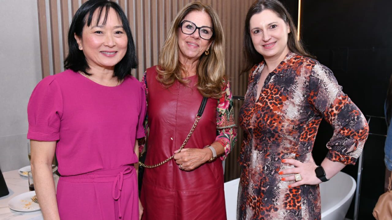 Ellen Makishi, Liamara Zardo e Briana Florença