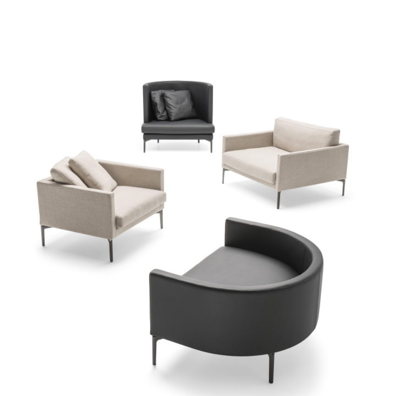 As 4 poltronas Clan, de Lissoni para a Living Divani